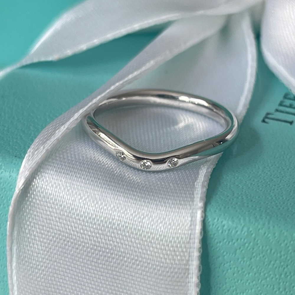 Tiffany & Co. Elsa Peretti Wedding Band in White Gold Diamonds 4.5 NEW $1,300 - Picture 9 of 14